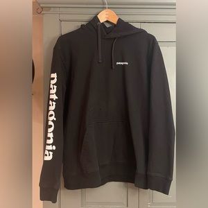 Patagonia sweatshirt